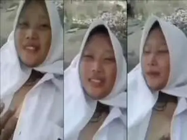 Bokep Indo Gadis SMA Ngentot di Sungai Outdoor Skandal Viral Terbaru HD